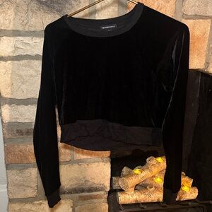 Beyond Yoga Black Velvet pull over